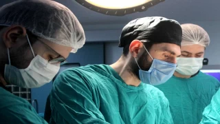 KTÜ Farabi Hastanesi’nde Yapılan Ameliyatla Bacağı Kurtuldu