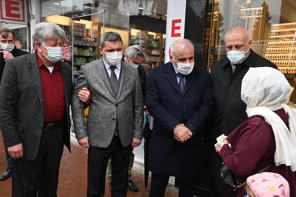 Başkan Zorluoğlu Araklı'da Esnafı Dinledi