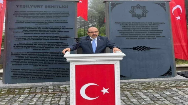 Araklılı Tarihçi-Yazar Mehmet Akif Bal Hocadan Uyarı.