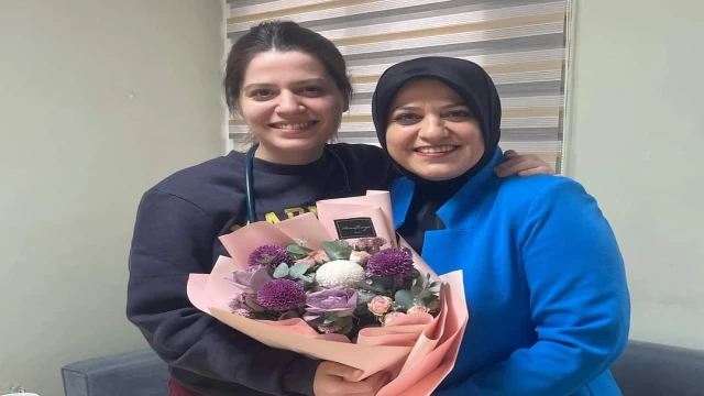 Trabzon Eski Milletvekili'nin Kızı Araklı Bayram Halil Devlet Hastanesinde Göreve Başladı
