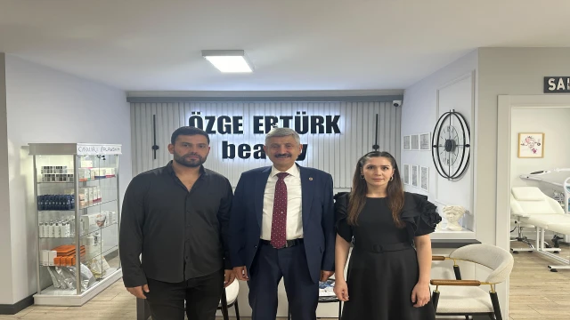 Araklı'da Yeni Bir Güzellik Merkezi Açıldı