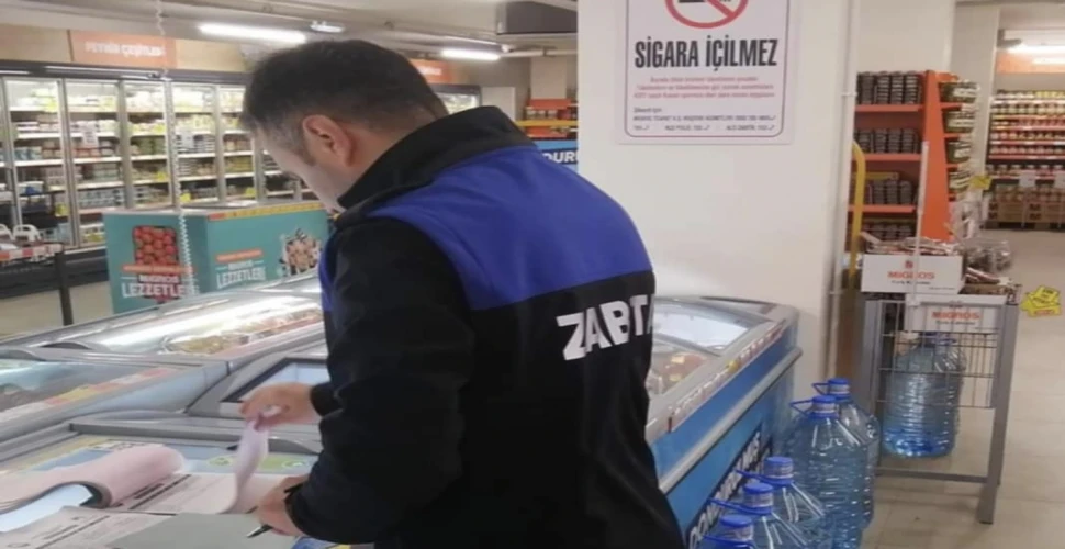 Araklı'da Marketlerde Denetimler Devam Ediyor