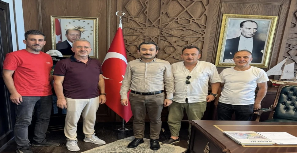Trabzon Doğu Gazeteciler Derneği'nden Araklı Kaymakamı'na Ziyaret