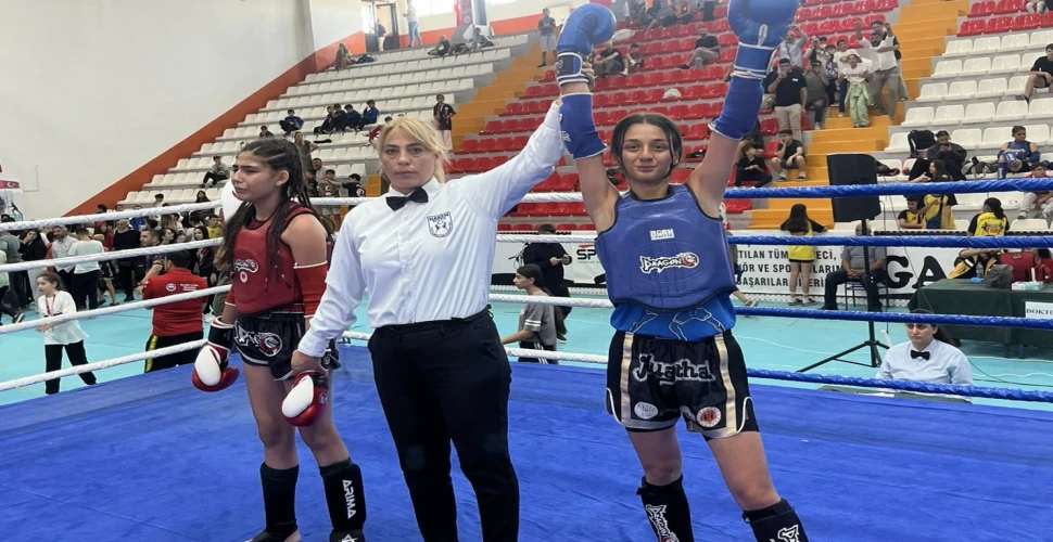 Zeynep Gençali Fırtınası