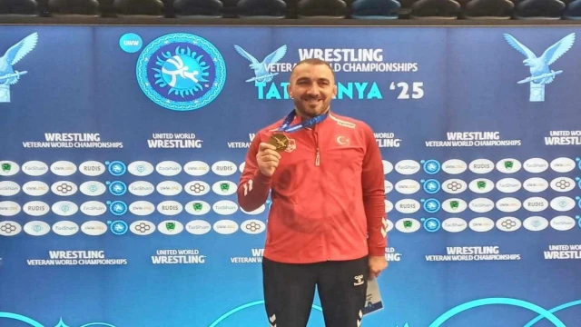 Araklılı Milli Sporcu Dünya Şampiyonu: Güreşçimiz Macaristan’da Zirveye Çıktı!