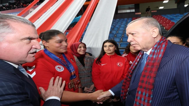 Araklılı Şampiyon Cumhurbaşkanı ile Görüştü