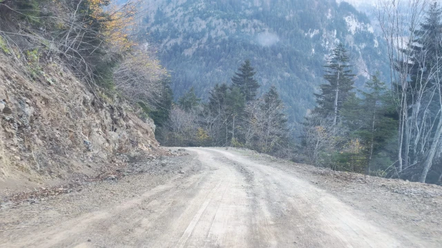 Araklı Asmasu Şelalesi Yolu Ne Zaman Asfaltlanacak