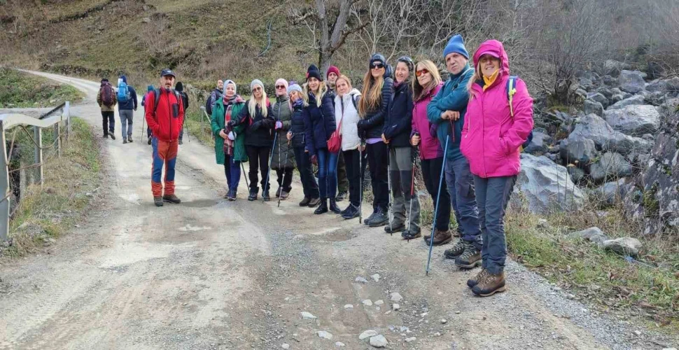 Araklı'da Asmasu Şelalesi’ne Yürüdüler