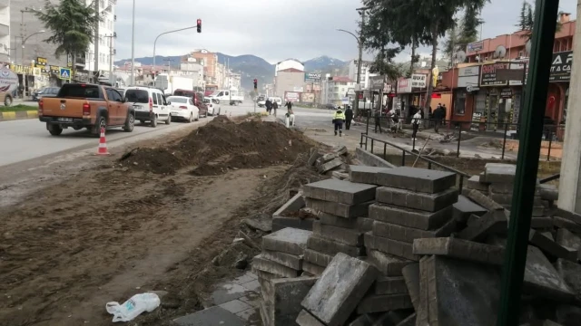 Araklı Garajlar Bölgesinde Trafiği Rahatlatacak Çözüm