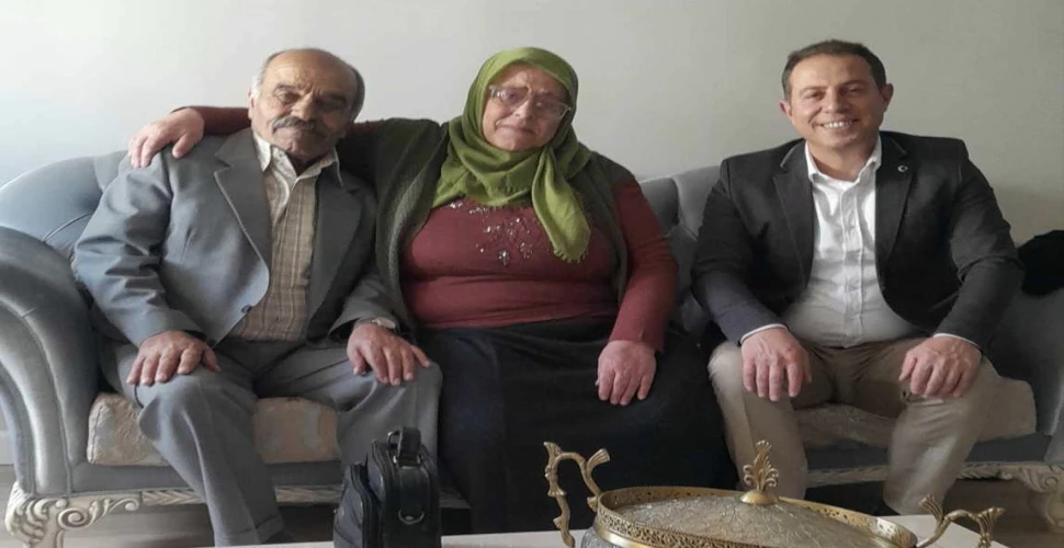 Araklı'da 60 yıl Sonra Öğrencisiyle Buluştu