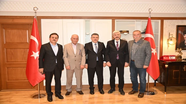 Başkan Genç'i Ziyaret Ettiler