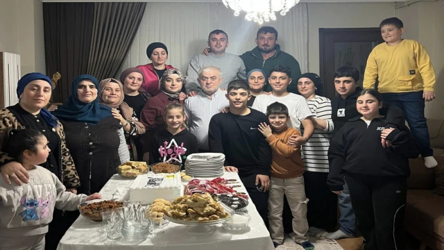 Şampiyon Araklı'da Kral Gibi Karşılandı