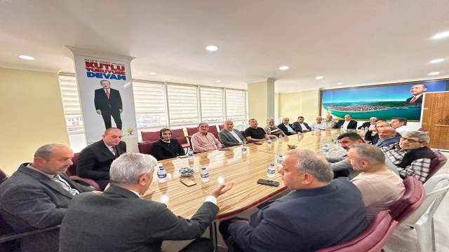 Araklı AK Parti ilçe Başkanlığında Bayramlaşma Programı Düzenlendi