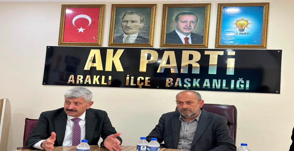Araklı AK Parti ilçe Başkanlığında Bayramlaşma Programı Düzenlendi