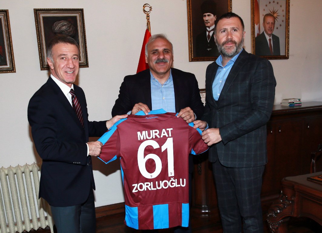 Trabzonspor Yönetimin'den Zorluoğlu'na Tebrik Ziyareti