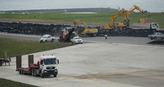 Trabzon Havalimanı Uçuşlara kapatıldı