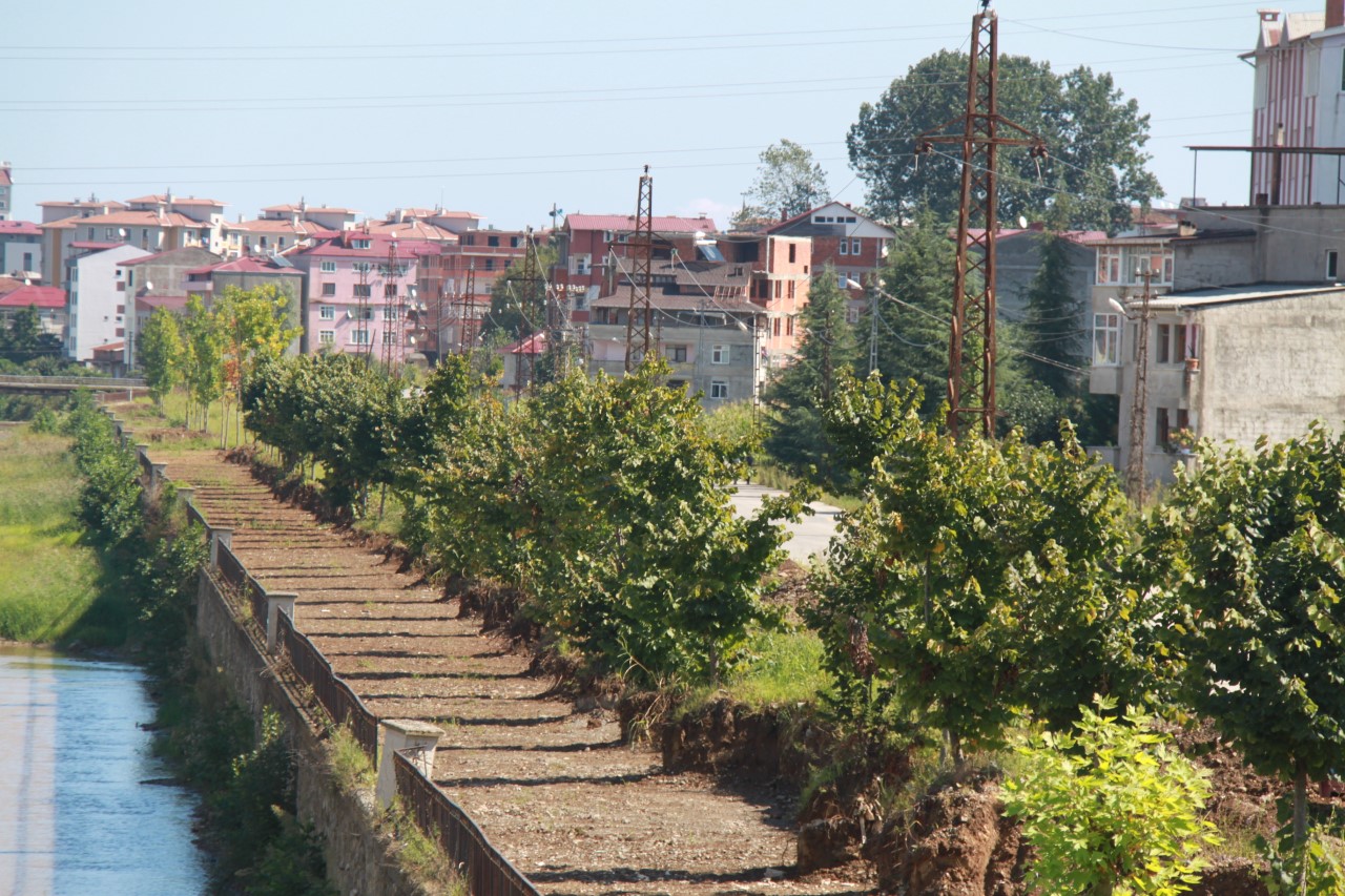 Araklı'da Yapımına Başlandı