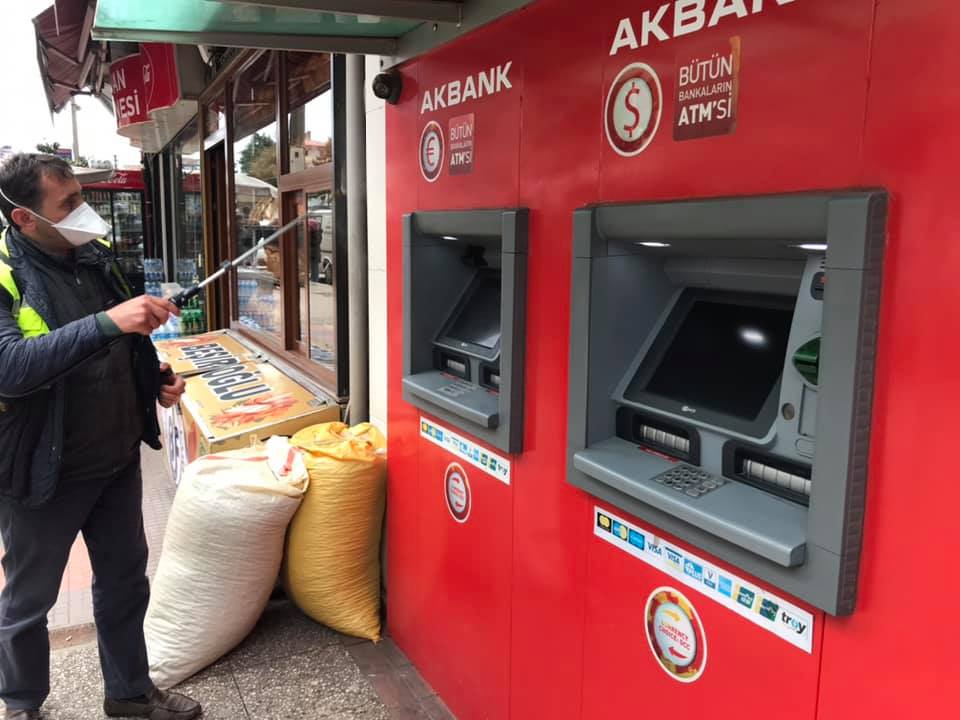 Araklı'da Dezenfekte Çalışmaları Artarak Devam Ediyor