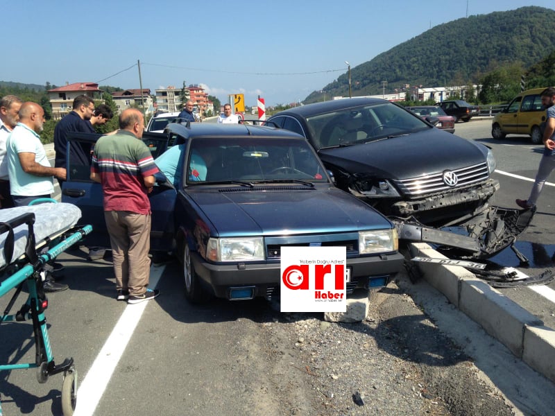 Araklı Karadere Yolunda Korkutan Kaza