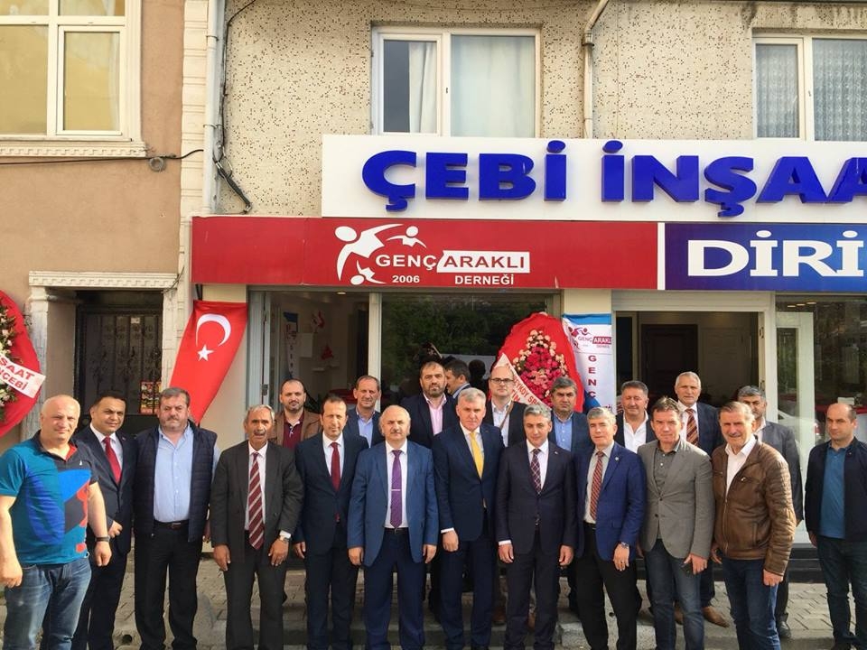 Genç Araklılı\'lar Derneğin\'den İstanbul\'da Görkemli Açılış