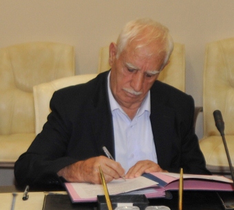Araklı belediye başkanlığına süprüz aday