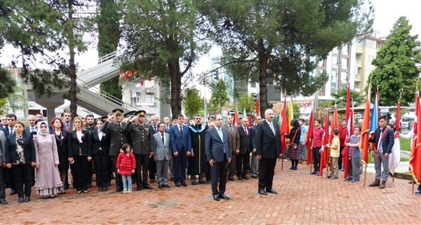 Araklı Atasını Unutmadı