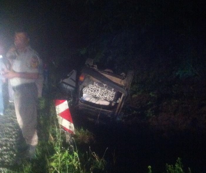 ARAKLI KARADERE YOLUNDA TRAFİK KAZASI