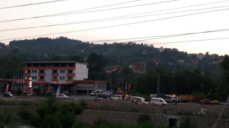 Araklı Karadere Yolunda Trafik Kazası