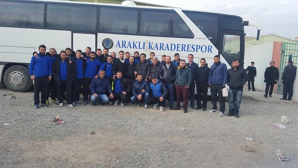 Araklı Karaderespor’dan zirve Yarışında Önemli Adım