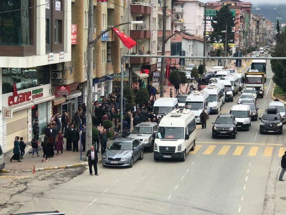 Araklı Trabzon\'a Adeta Akın Ediyor