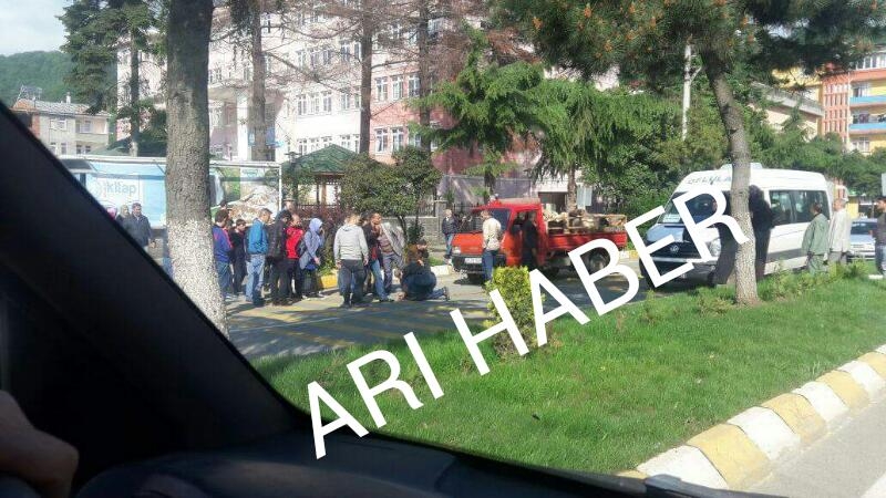 Araklı\'da Araç Yayaya Çarptı