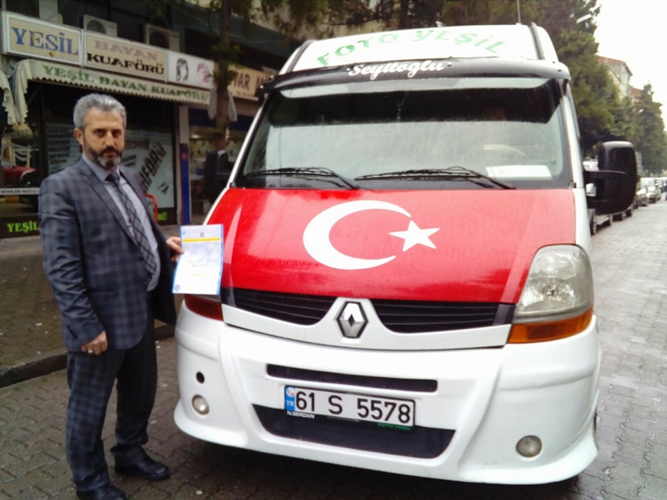 Araklılı Esnafa Şok Türk Bayrağını Kabul Etmediler