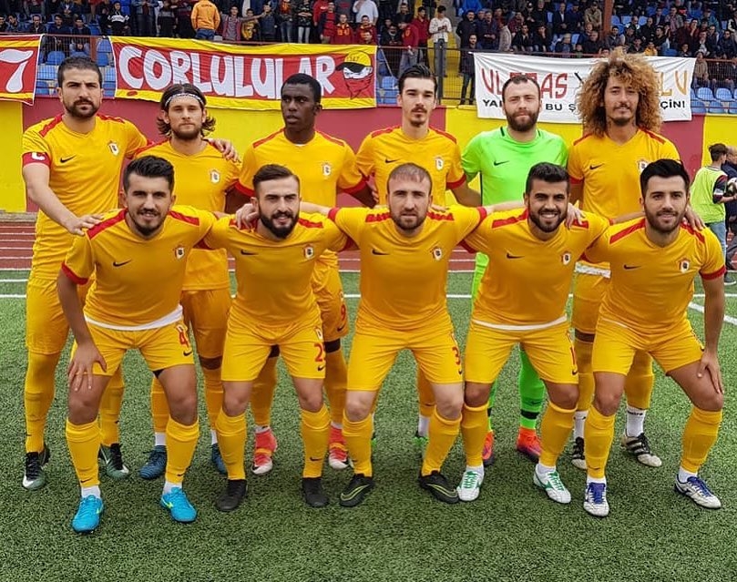 Araklılı Futbolcu Çıktığı İlk Maçta Şov Yaptı