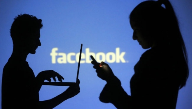 FACEBOOK\'TAN BOMBA GİBİ BİR YENİLİK