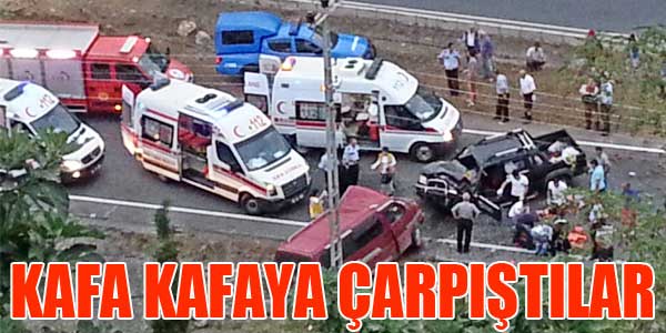 KAFA KAFAYA ÇARPIŞTILAR