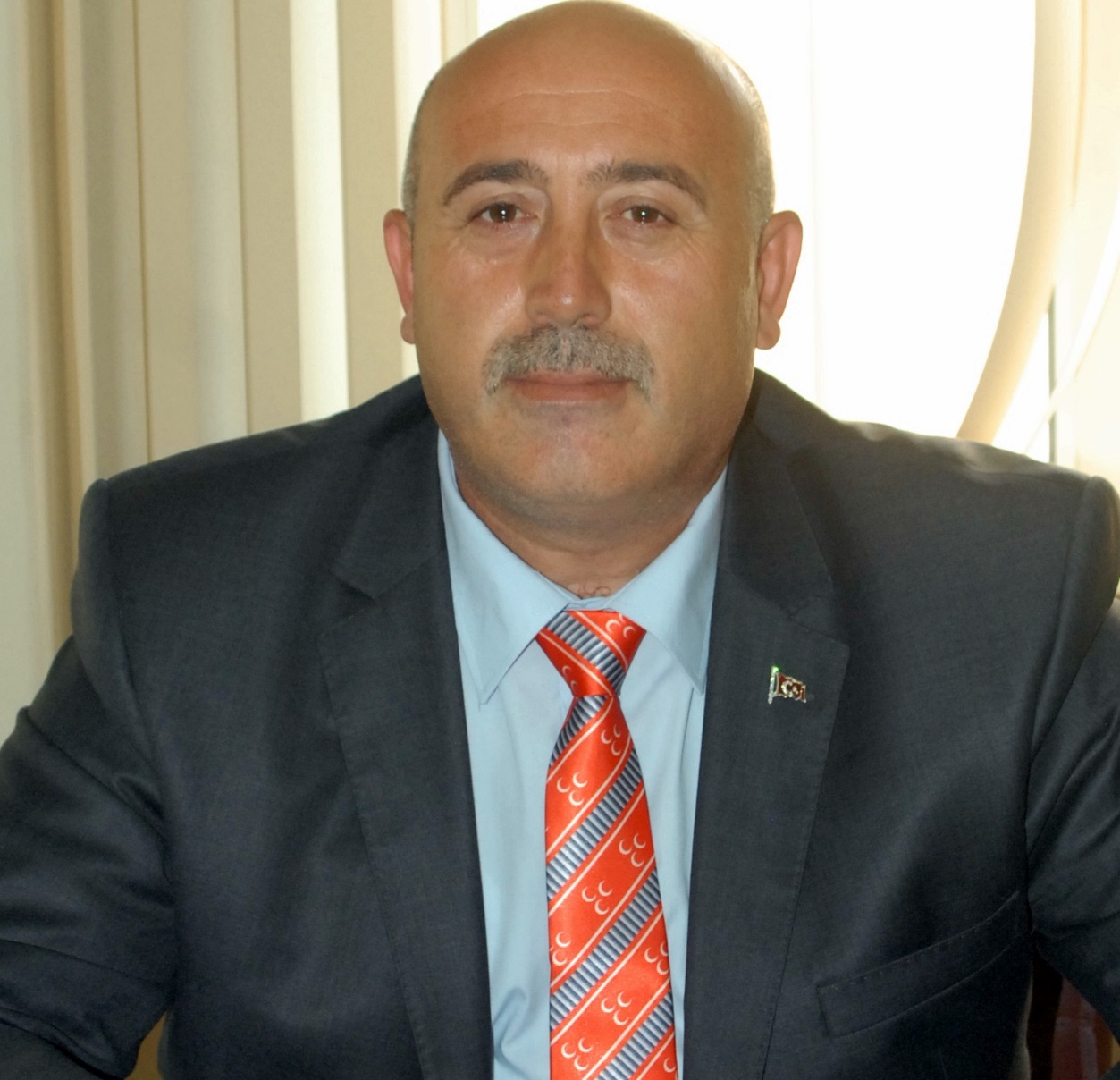 Malkoçoğlu&#8217;nun Üç Hilalli Kravatı