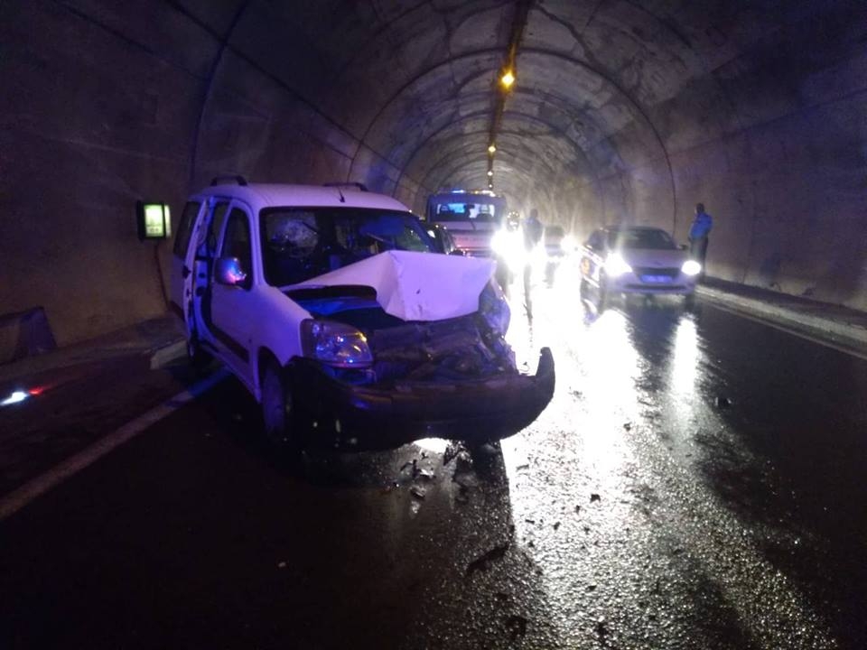 Son Dakika Araklı Tünelinde Şok Kaza 