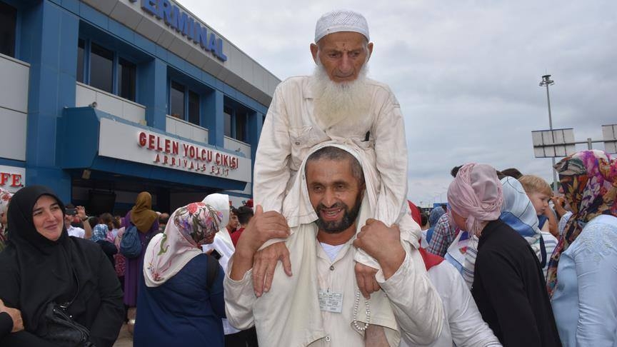 Türkiye Araklılı Hacıları Konuşuyor