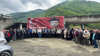 Araklı Şehitlerini unutmuyor