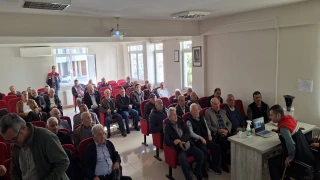 Araklı İlçe Tarım Müdürlüğü’nden Muhtar ve Çiftçilere Kokarca Uyarısı