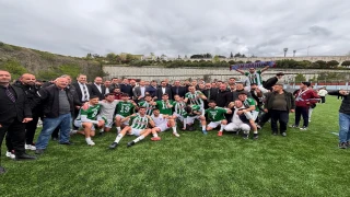 Şampiyon Sürmenespor