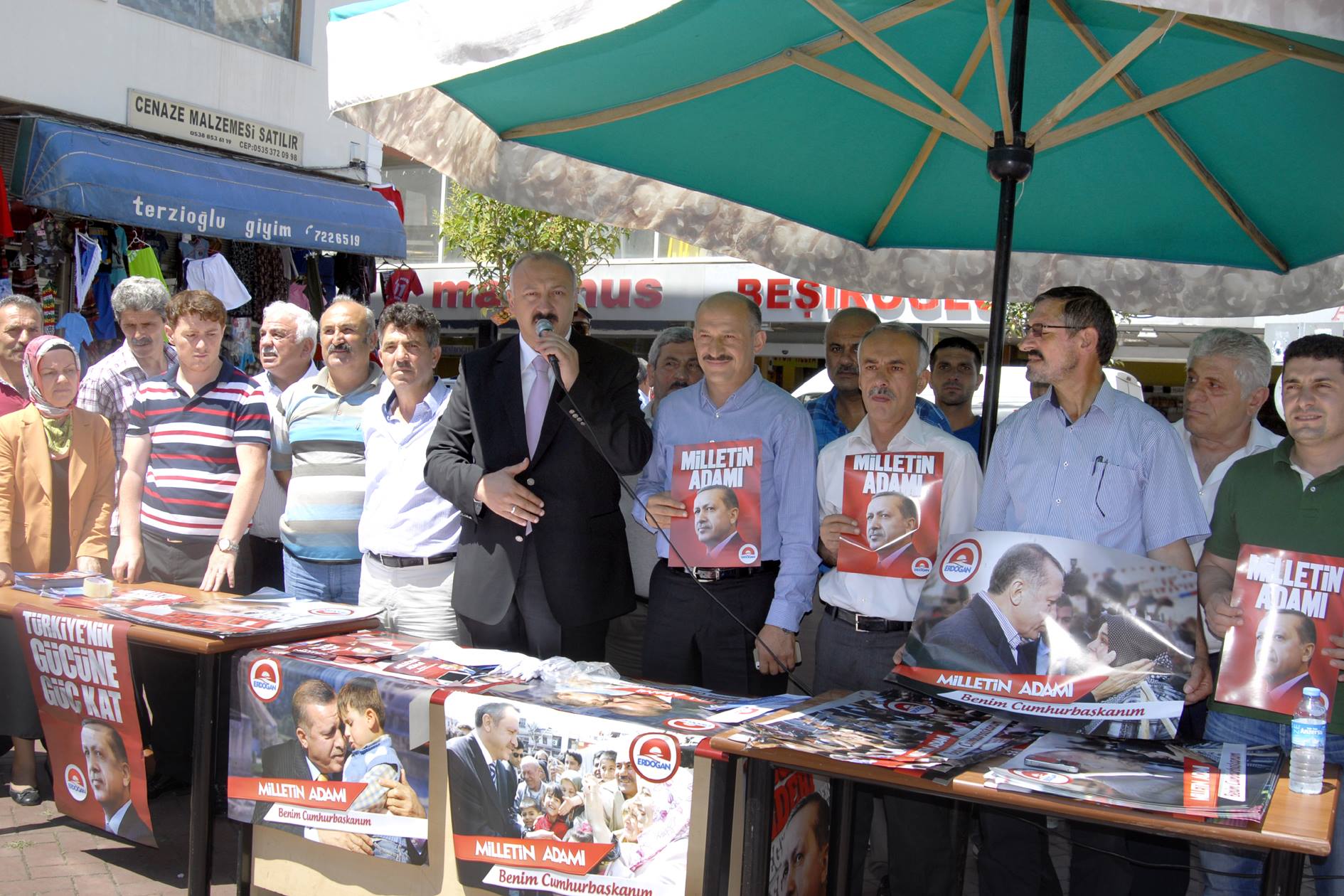 Araklı’dan Başbakana Seninleyiz Açıklaması
