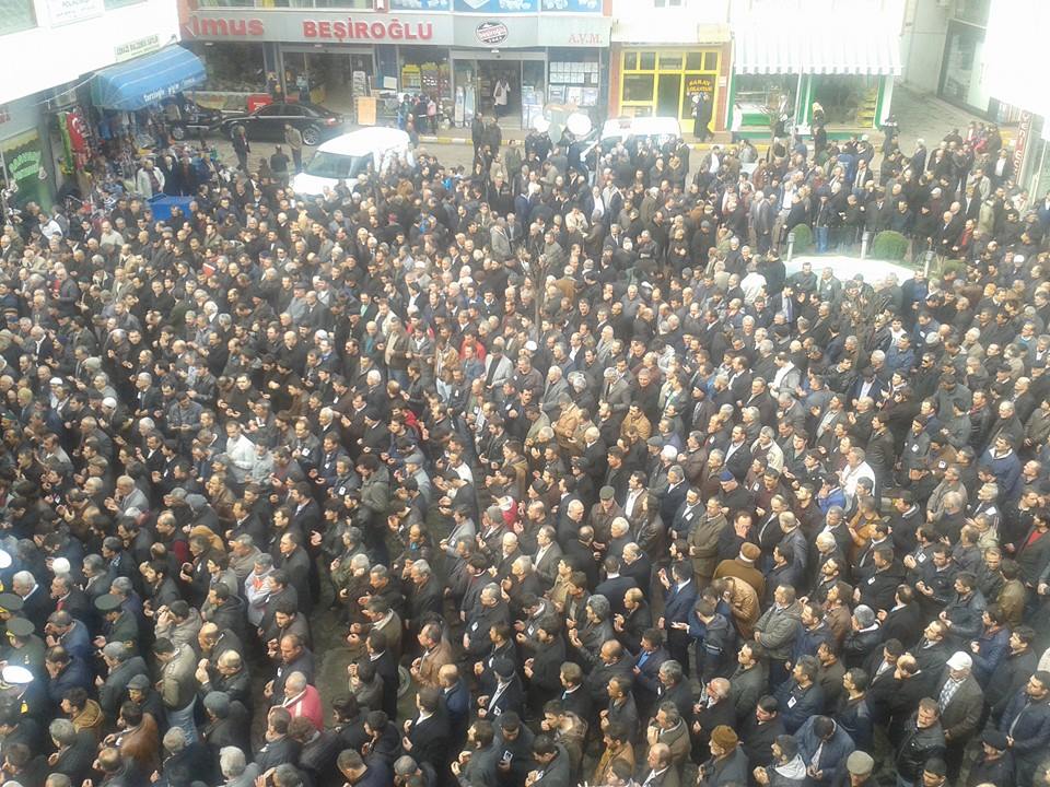 Araklı duayen siyasetçiyi Dualarla Uğurladı