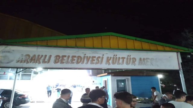 Saadet Partisi Adayı Şakir Şahintaş, Araklı'nın Kültür Merkezi İhtiyacına Dikkat Çekti