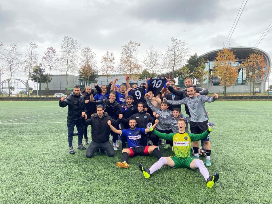 Araklı Fırtınası Oynadığı Futbolla Saha'nın Yıldızı Oldu