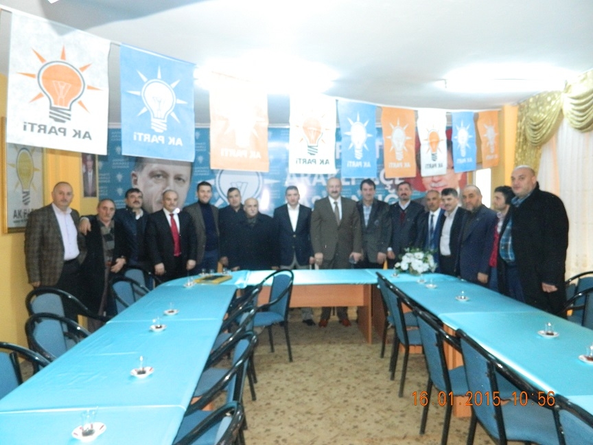 Araklı belediye başkanı ve meclis üyelerinden ak parti ilçe teşkilatına ziyaret