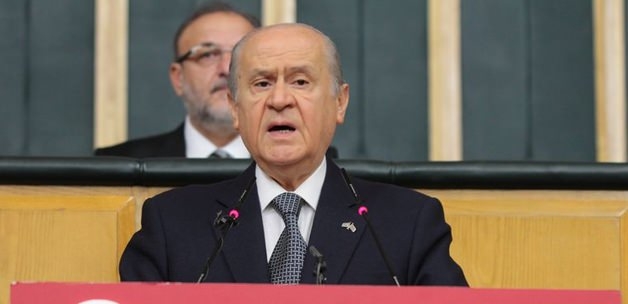 Devlet Bahçeli'den Paris katliamına tepki