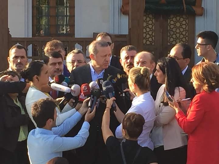Türkiye'nin en Gözde Muhabiri Araklılı Beyaz TV'de
