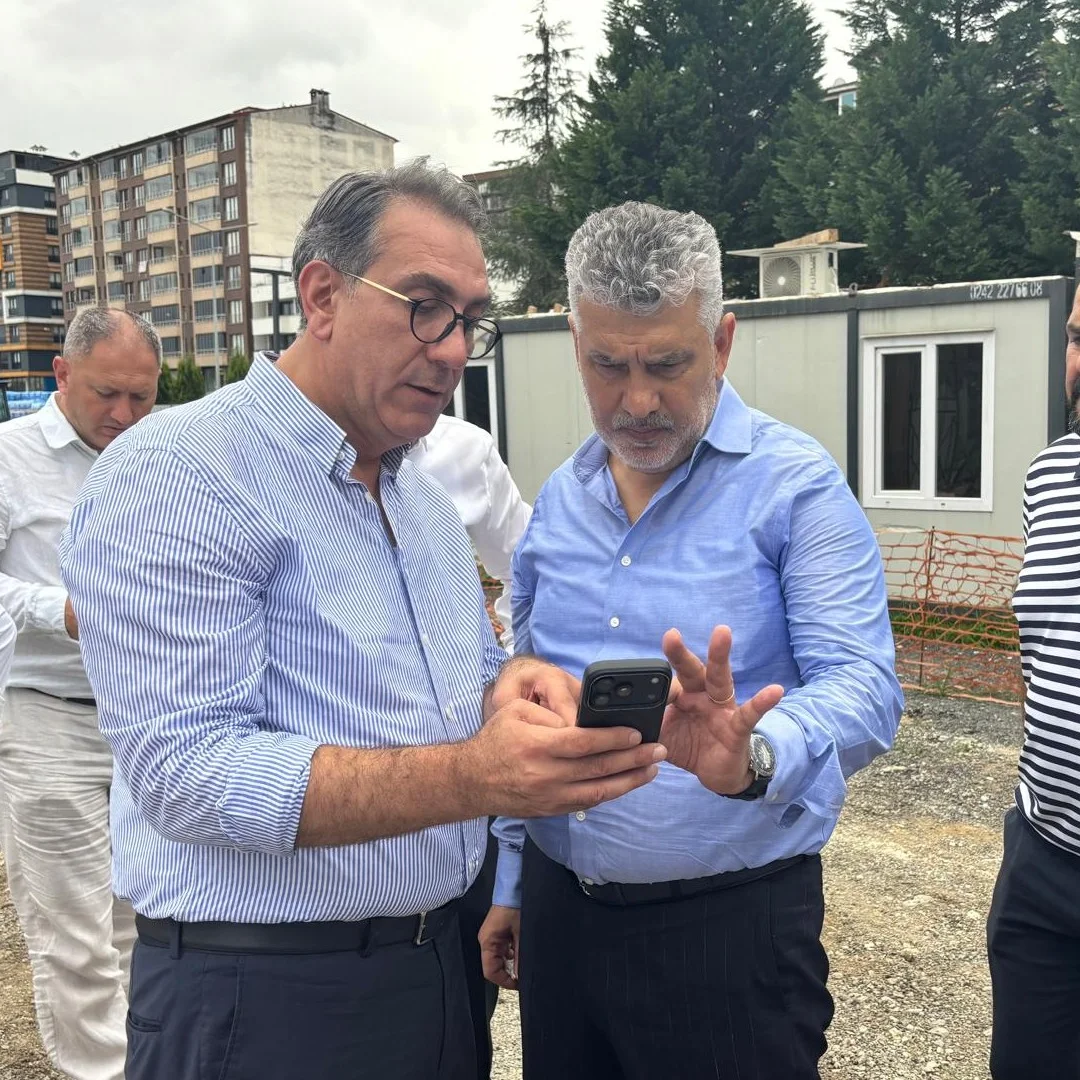AK Parti Milletvekili Büyükaydın Sürmene'de