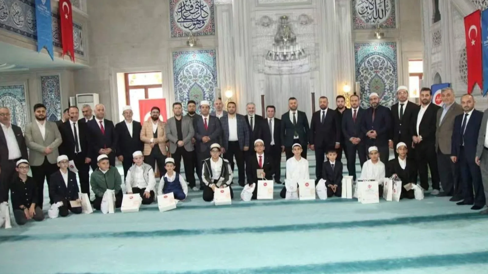 Araklı Erenler Kuran Kursu Öğrencisi Karadeniz Bölge Üçüncüsü Oldu